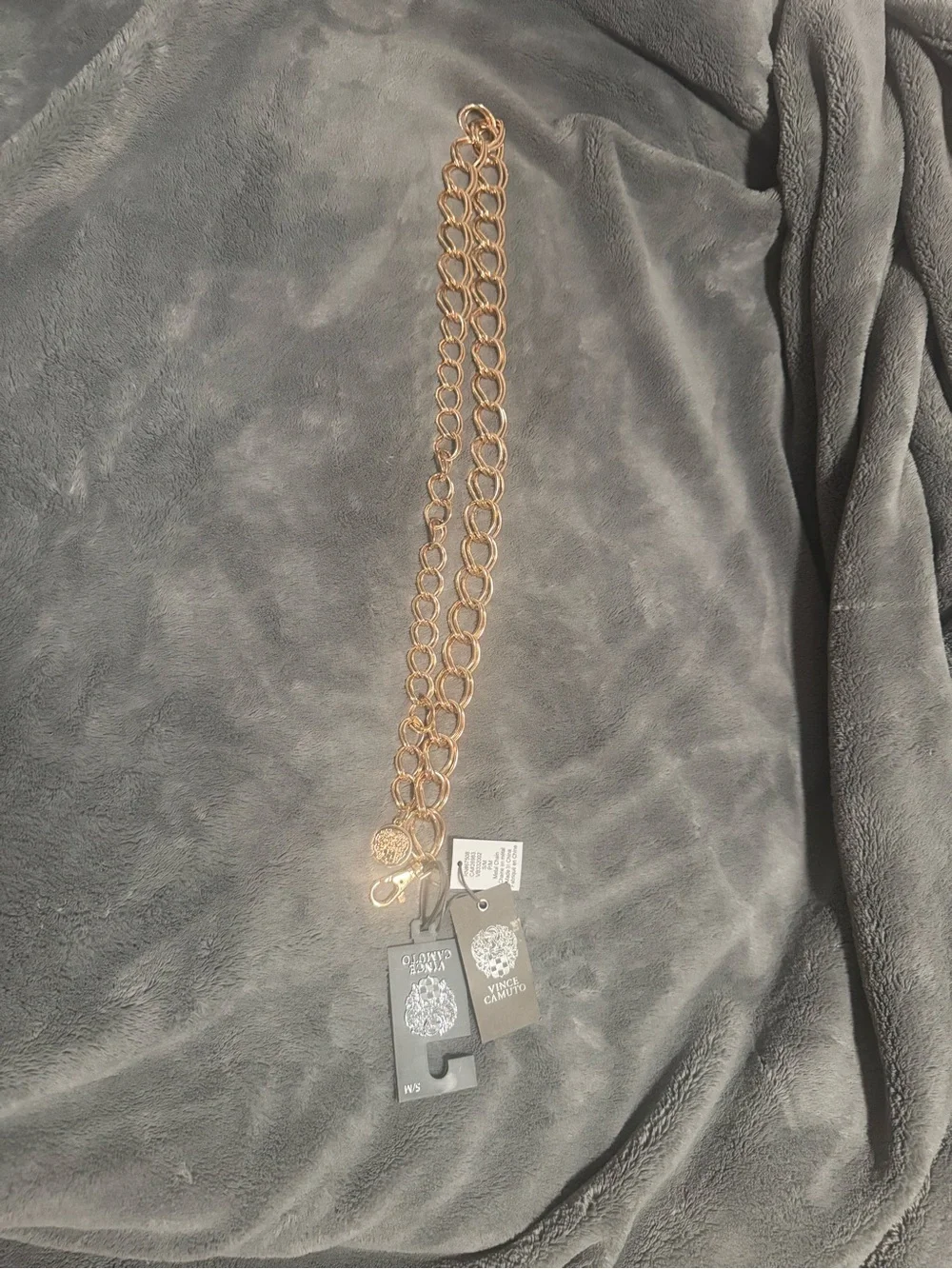 Vince Camuto Gold Chain Link Waist Belt - Metallic Accent